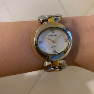 NEW Persona Silver Gold Two Tone Knot Bracelet Watch Ladies Mother Of Pearl Face